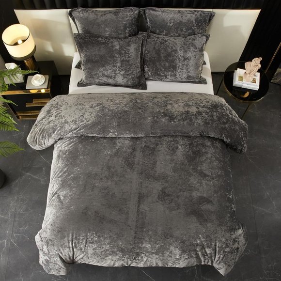 Gray Bedding 5pc Set Soft Crushed Velvet Comforter Shams Grey Queen Size Bed New